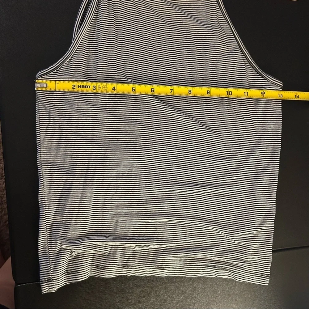 American Eagle Soft & Sexy Striped Gray Tank Size Medium Lightweight Everyday